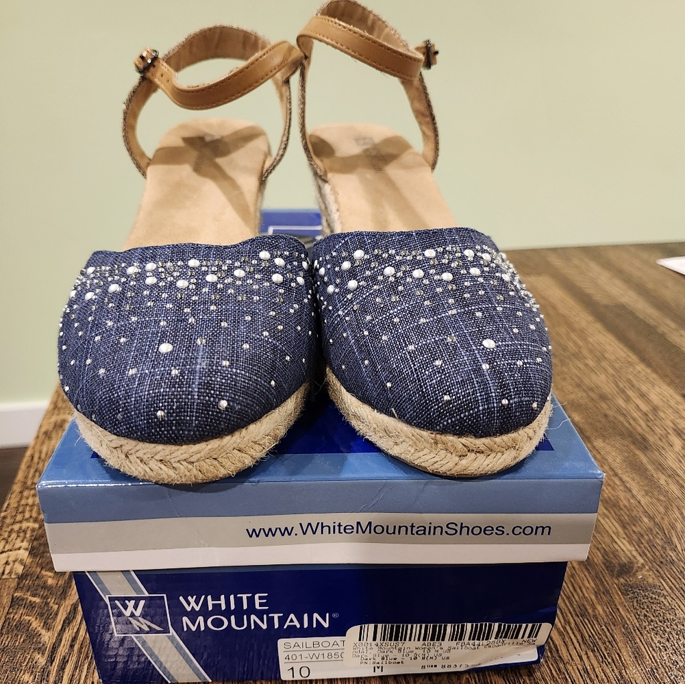 White Mountain Sailboat Navy Blue Studded Espadrille Wedge Sandals 10